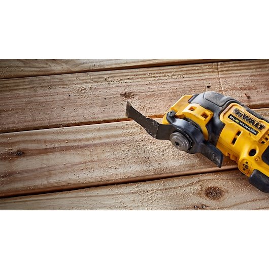 EAN 5035048748428 - DeWALT DCS353NT-XJ multiherramienta oscilante Negro, Amarillo 12 W imagen 7