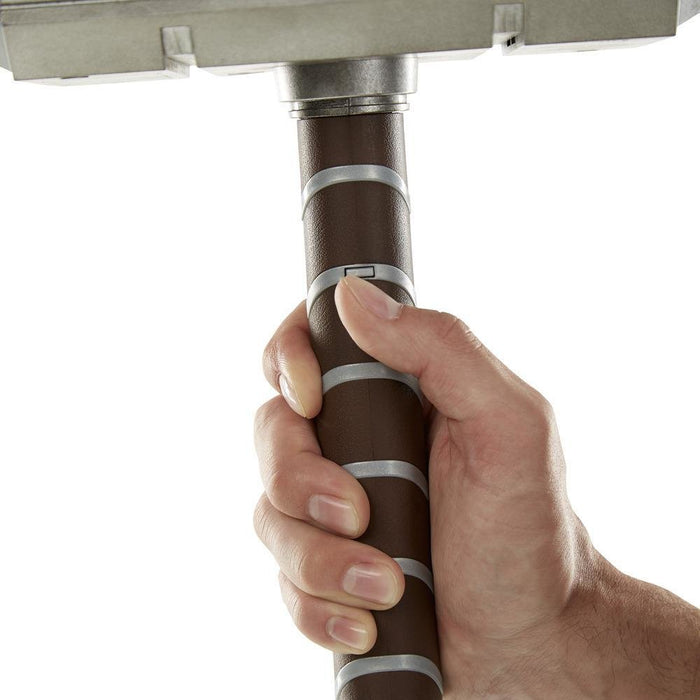 EAN 5010993673551 - Hasbro Marvel Legends Series Mjolnir Electronic Hammer imagen 7