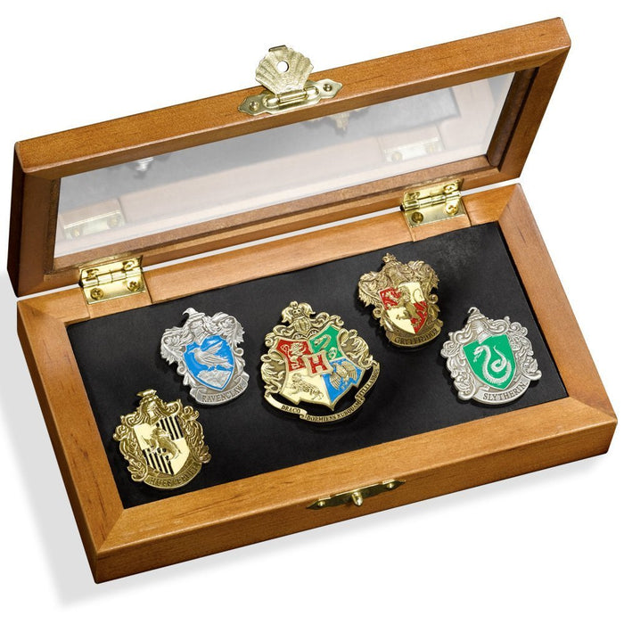 EAN 0812370010103 - Noble Collection NN7374 prendedor de solapa imagen 2