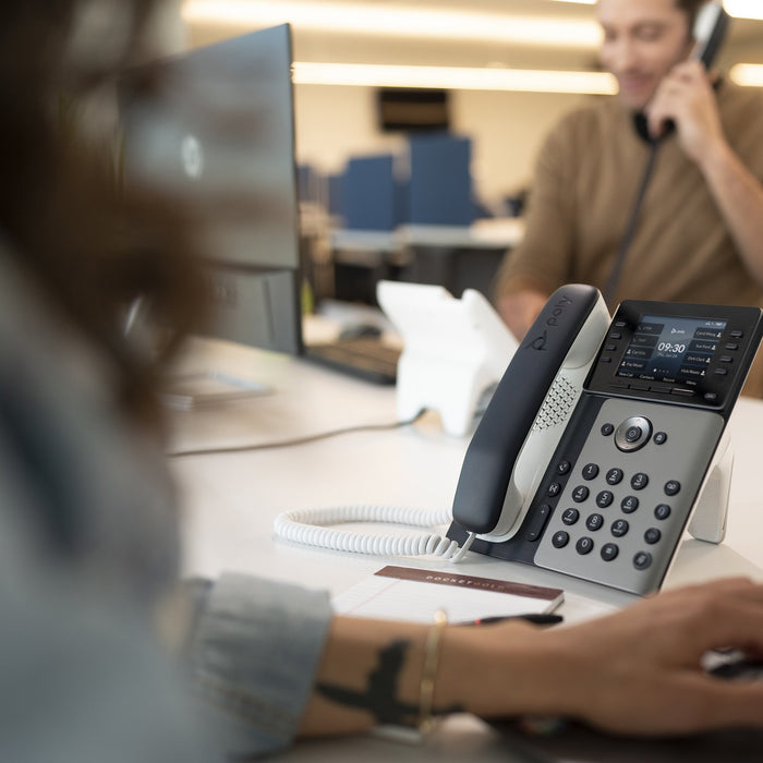 EAN 0197497341362 - HP Poly Edge E320 IP Phone and PoE-enabled teléfono IP Negro 8 líneas IPS imagen 3