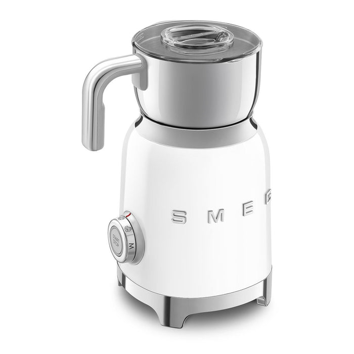 EAN 8017709316136 - Smeg MFF11WHEU espumador o calentador de leche Calentador/espumador de leche automático Blanco imagen 4