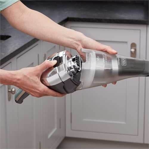 EAN 5035048698112 - Black & Decker NVC220WC-QW aspiradora de mano Cromo, Titanio, Transparente Sin bolsa imagen 10