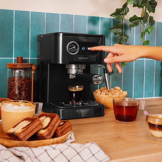 EAN 8435484002714 - Cecotec Power Espresso 20 Pro Semi-automática Máquina espresso 1,5 L imagen 4
