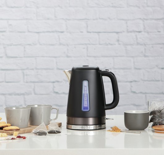 EAN 5038061133509 - Russell Hobbs 26140-70 tetera eléctrica 1,7 L 2400 W Negro imagen 8