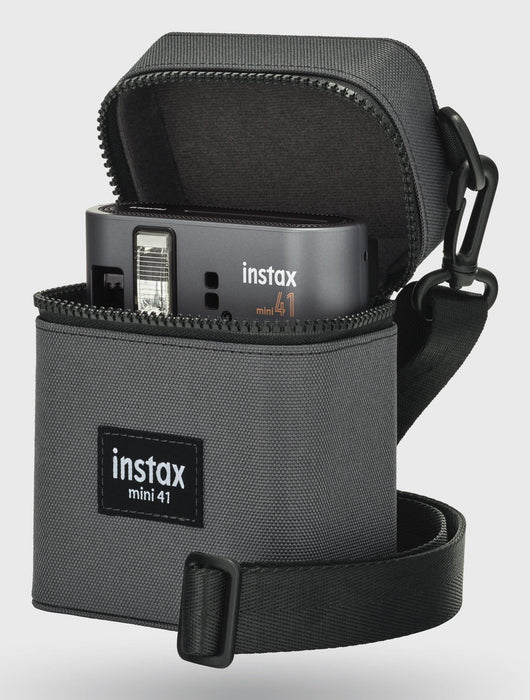 EAN 8720094753713 - Fujifilm 70100167086 estuche para cámara fotográfica Carcasa compacta Negro imagen 3