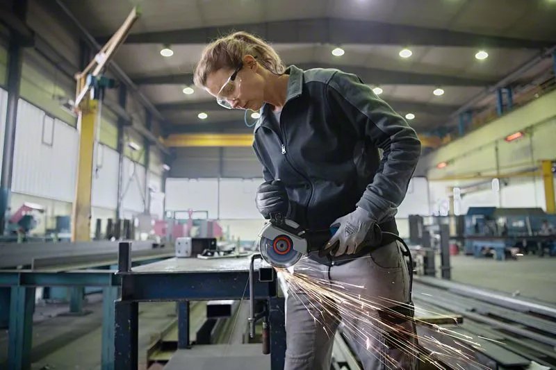 EAN 4059952576602 - Bosch GWS 17-125 TS amoladora angular 12,5 cm 9700 RPM 1700 W 2,2 kg imagen 9