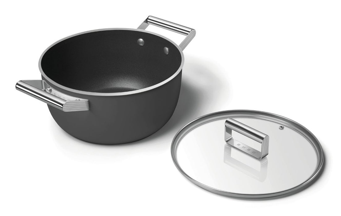 EAN 8017709356019 - Smeg CSF2412BLM batería de cocina Negro Aluminio, Acero inoxidable 5,4 L 24 cm imagen 10