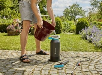 EAN 4078500051156 - Gardena 11130-20 rociador de jardín Pulverizador de mochila 5 L imagen 8
