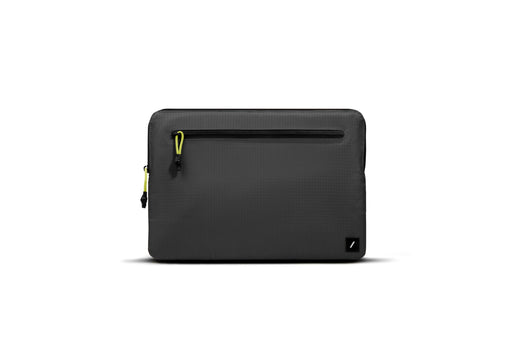 EAN 4895200478256 - Native Union Ultralight Sleeve 33 cm (13") Funda Negro imagen 1