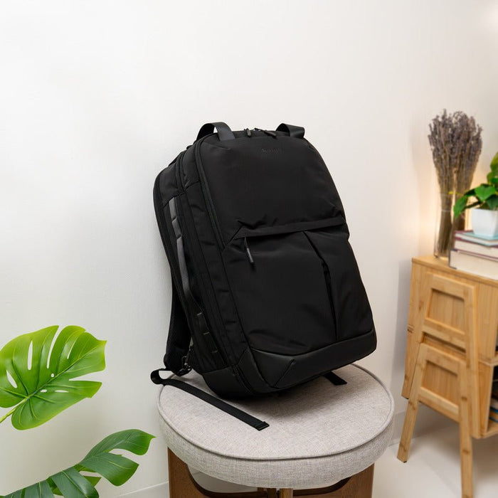 EAN 5063194004495 - Targus TBB665GL mochila Mochila de viaje Negro Poliéster imagen 2