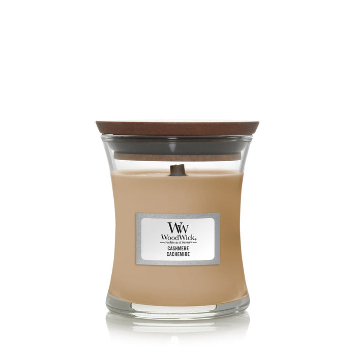 EAN 5038581141923 - WoodWick Cashmere vela Cilindro Blackberry, Madera de cedro, Afrutado, Jengibre, Orris, Pera, Pimienta ro imagen 1