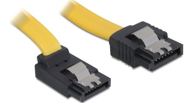 EAN 4043619824700 - DeLOCK 0.2m SATA Cable cable de SATA 0,2 m Amarillo imagen 1