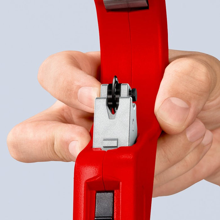 EAN 4003773088127 - Knipex 90 31 03 BK cortatubos manual Cortador para tubos imagen 22