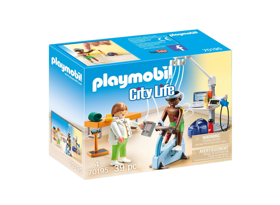 EAN 4008789701954 - Playmobil City Life 70195 set de juguetes imagen 1
