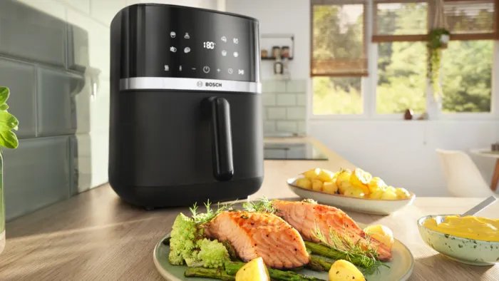 EAN 4242005517619 - Bosch Serie 4 MAF462B0 freidora Sencillo 6,1 L Independiente 2050 W Freidora de aire caliente Negro imagen 2