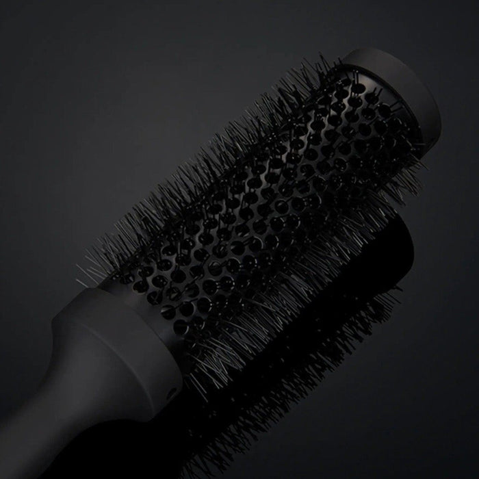 EAN 5060829516446 - GHD 99350164200 cepillo para el cabello y peine Adulto Cepillo para el pelo redondo Negro 1 pieza(s) imagen 2