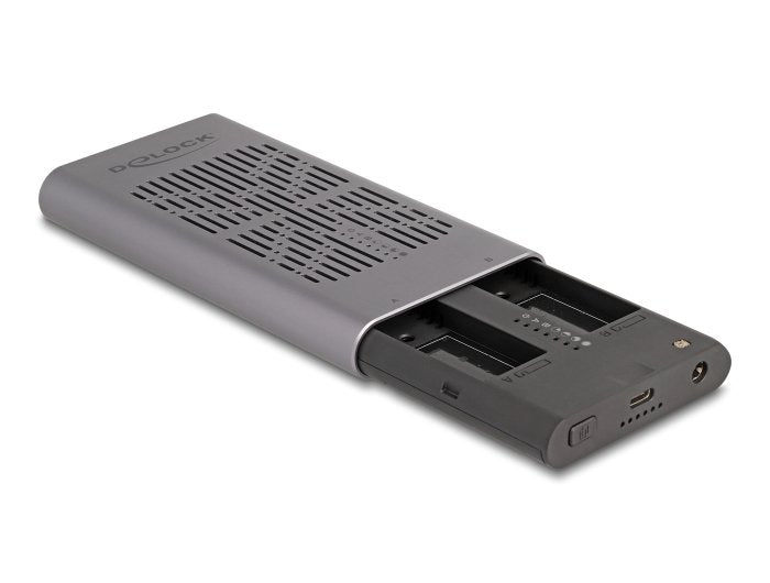 EAN 4043619420278 - DeLOCK 42027 caja para disco duro externo Caja externa para unidad de estado sólido (SSD) Gris imagen 2