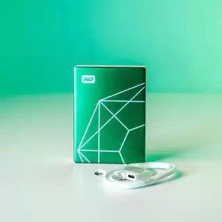 EAN 0718037906423 - Western Digital My Passport Ultra, 20th Anniversary Edition disco duro externo 2 TB 2.5" USB Tipo C 3.2 G imagen 2