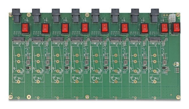 EAN 4043619610730 - DeLOCK 61073 tarjeta y adaptador de interfaz M.2 imagen 3