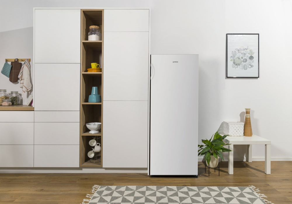 EAN 3838782408038 - Gorenje F4142PW Congelador vertical Independiente 165 L Blanco imagen 4