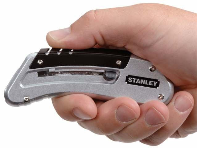 EAN 3253560108106 - Stanley 0-10-810 cúter Negro, Metálico Cúter de cuchillas intercambiables imagen 7