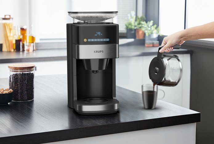 EAN 3045380018037 - Krups Aroma Partner KM8328 Totalmente automática Cafetera de filtro 1,25 L imagen 5