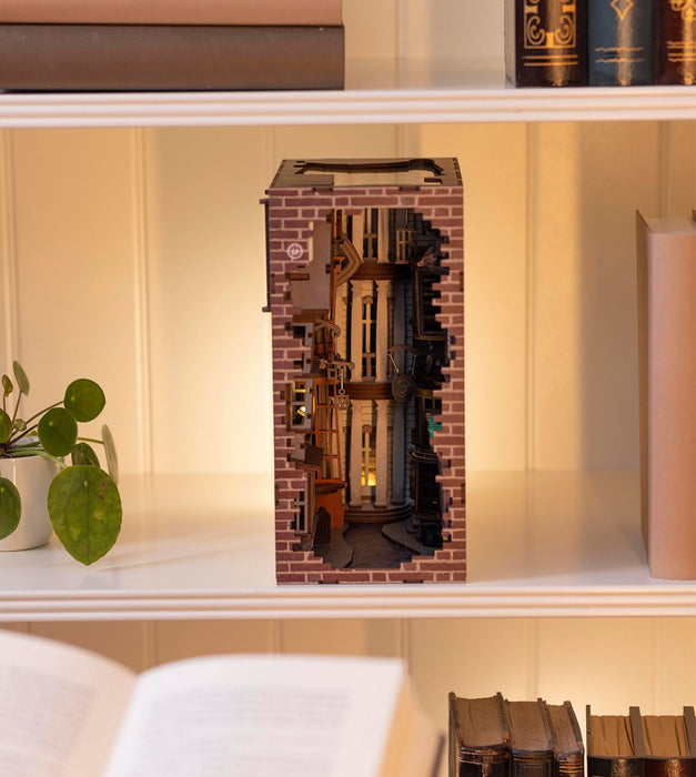 EAN 4009803005300 - Revell Tiny Adventures Diagon Alley-Harry Potter Maqueta de transatlántico Kit de montaje 1:24 imagen 28