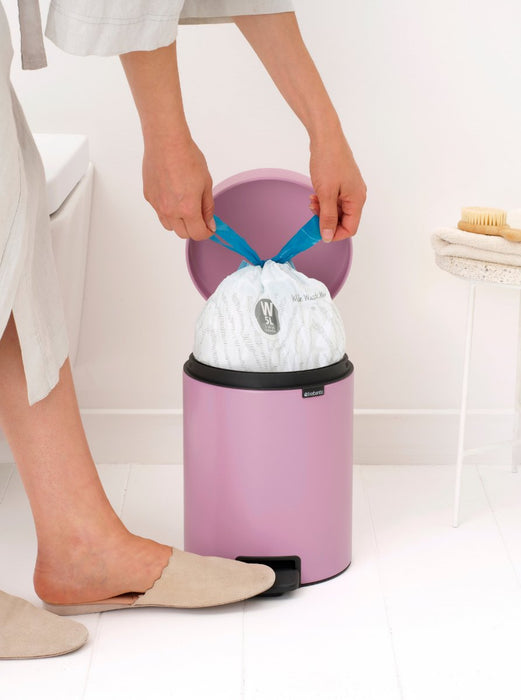 EAN 8710755255281 - Brabantia NewIcon 5 L Alrededor Acero Rosa imagen 4