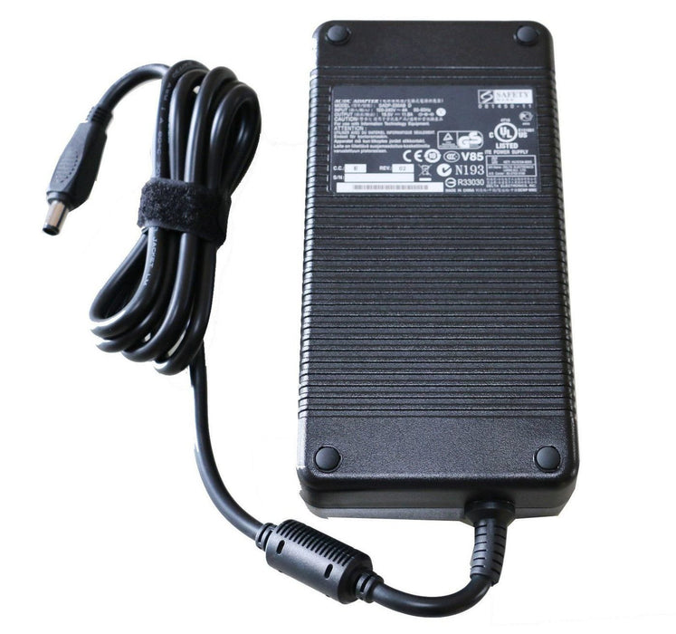 EAN 5712505249024 - CoreParts MBA1266 adaptador e inversor de corriente Interior 230 W Negro imagen 1
