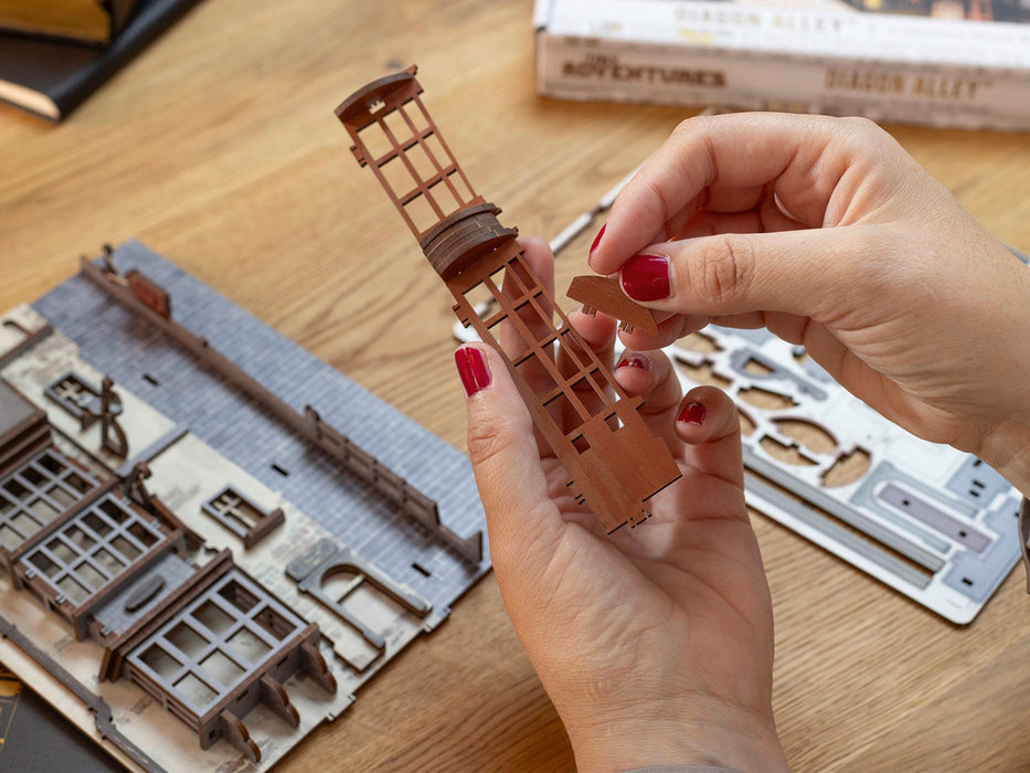 EAN 4009803005300 - Revell Tiny Adventures Diagon Alley-Harry Potter Maqueta de transatlántico Kit de montaje 1:24 imagen 16