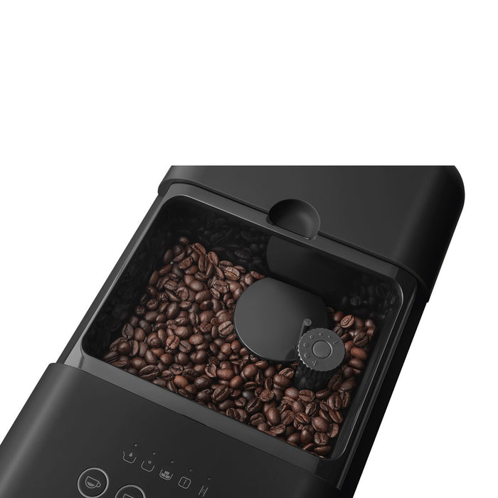 EAN 8017709334734 - Smeg BCC11BLMEU cafetera eléctrica Totalmente automática Máquina espresso 1,4 L imagen 14