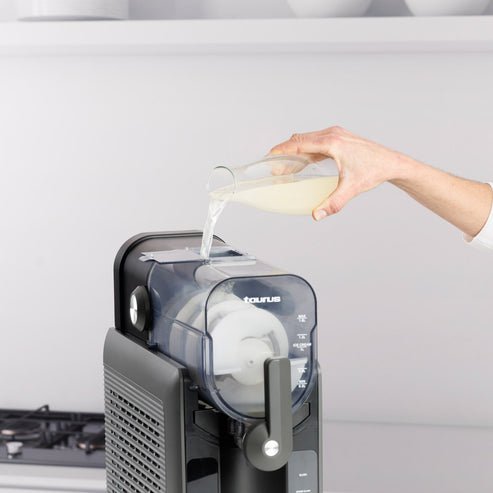 EAN 8414234690012 - Taurus ICE FLOW 2600 Máquina para elaborar postres congelados 200 W Negro imagen 5