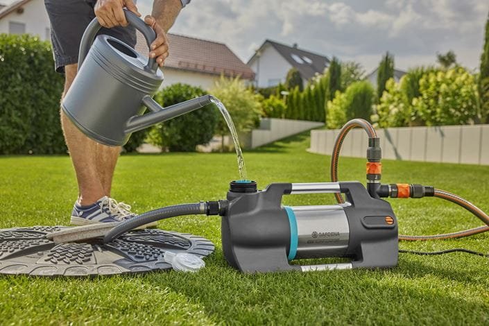 EAN 4066407502239 - Gardena 9058-20 bomba de agua 1050 W Bomba de presión sumergible 4,9 bar 6300 l/h imagen 4