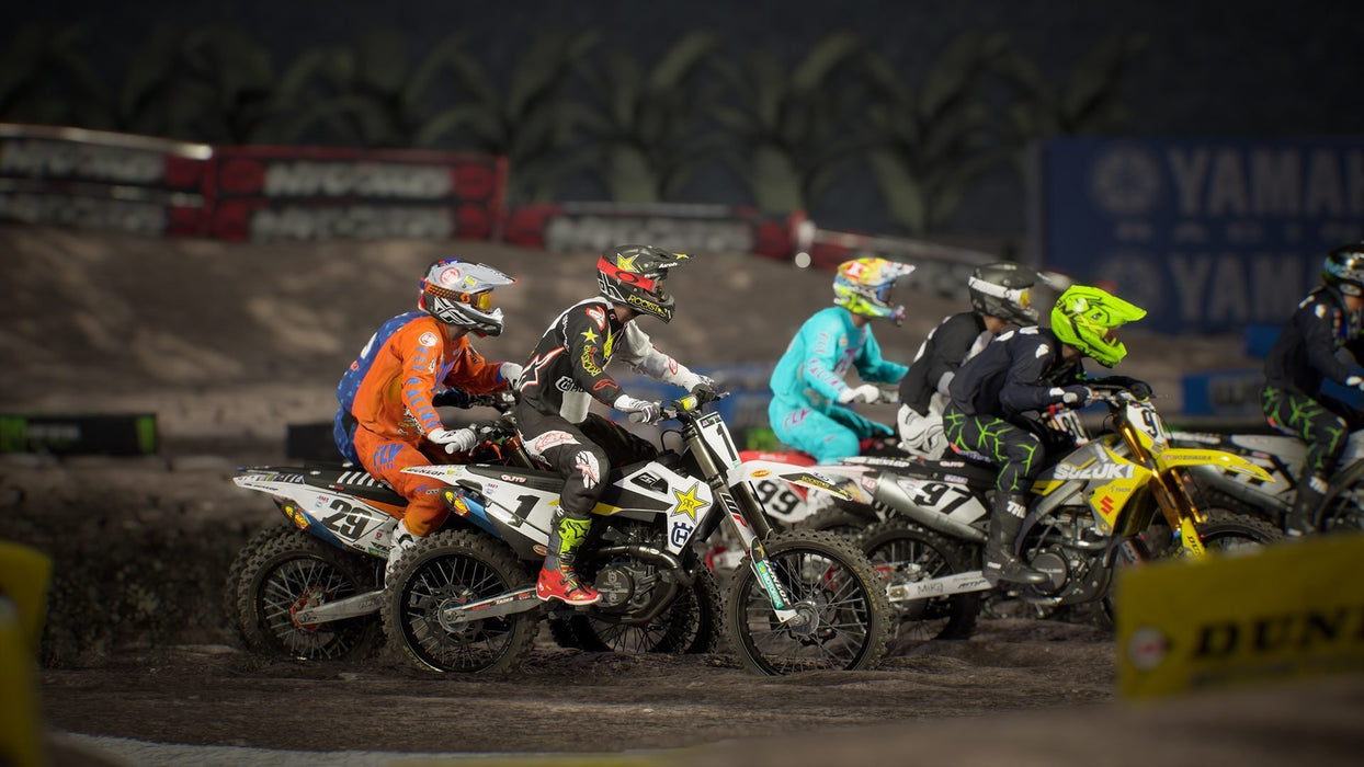 EAN 8057168502169 - Milestone Srl Monster Energy Supercross – The Official Videogame 4 Estándar Español Xbox Series X imagen 3