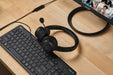EAN 4711474000606 - Acer AHW154 Auriculares Alámbrico De mano Oficina/Centro de llamadas USB tipo A Negro imagen 7