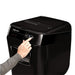 EAN 0043859726622 - Fellowes AutoMax 200M triturador de papel Microcorte Negro imagen 5