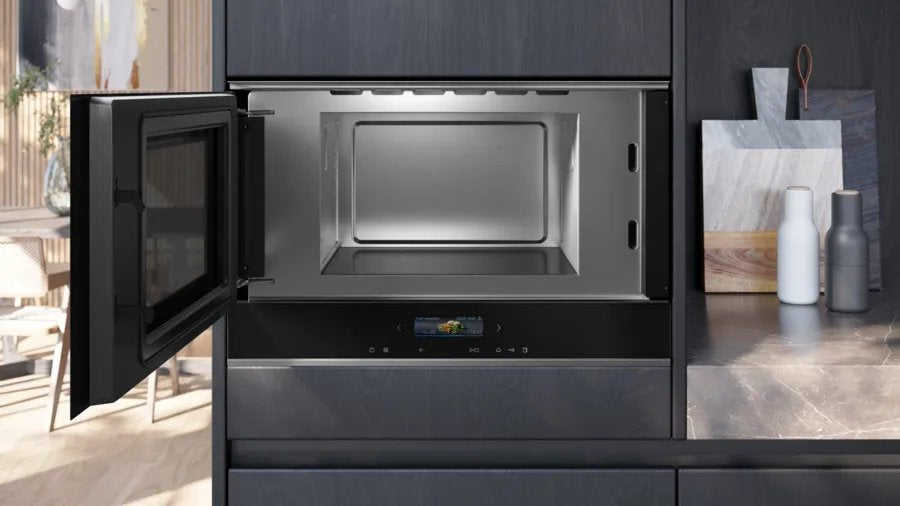EAN 4242003906514 - Siemens iQ700 BF722L1B1 microondas Negro Solo microondas Integrado 21 L 900 W imagen 2