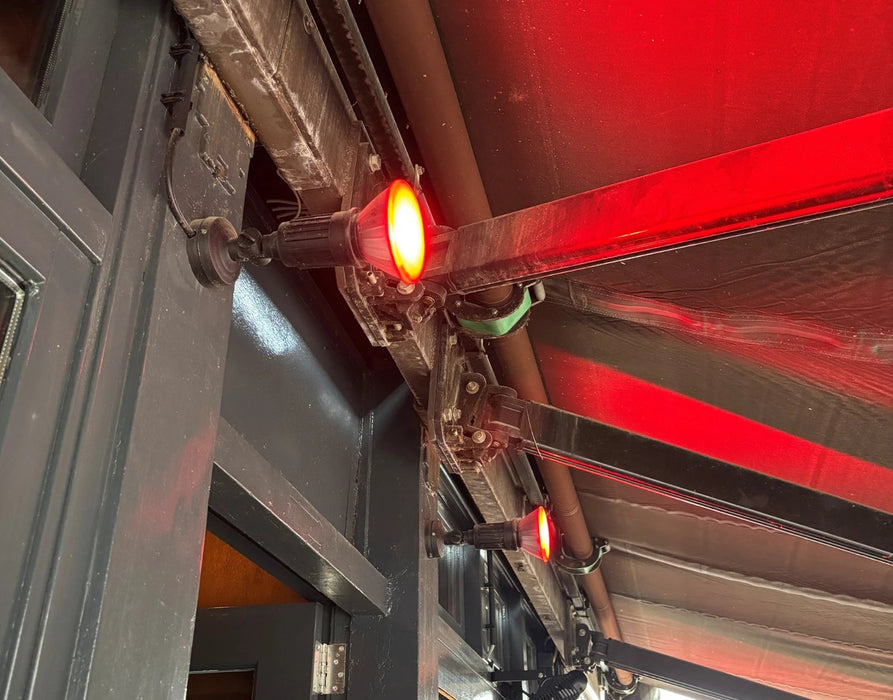 EAN 8711500128874 - Bailey Electric & Electronics RI38E240150R/01 lámpara incandescente 150 W imagen 2