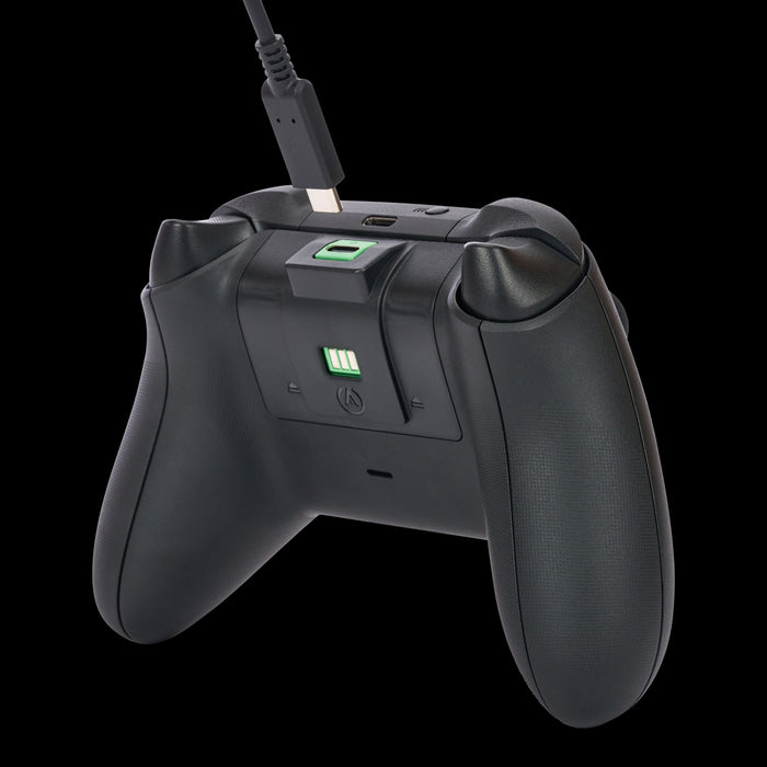EAN 0617885044519 - PowerA XBPW0119-01 accesorio de controlador de juego Batería para mando de videoconsola imagen 2