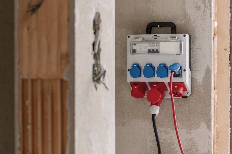 EAN 4007123650361 - Brennenstuhl 1154890020 unidad de distribución de energía (PDU) 7 salidas AC Negro, Azul, Gris, Rojo imagen 2