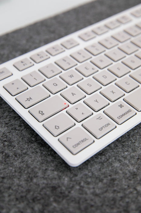 EAN 4025112111129 - CHERRY JK-7110FR-25 teclado Hogar Bluetooth AZERTY Francés Blanco imagen 7