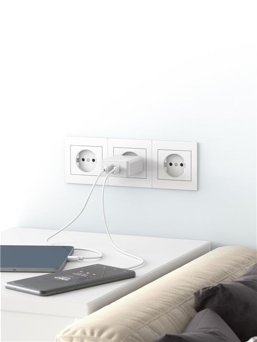 EAN 4040849616747 - Goobay 61674 cargador de dispositivo móvil Auriculares, Teléfono móvil, Smartphone Blanco Corriente alter imagen 5