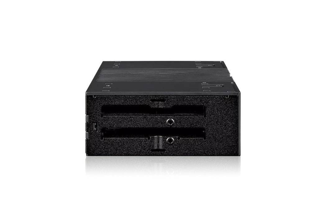 EAN 4713227445672 - Icy Dock MB024SP-B caja para disco duro externo Negro imagen 3