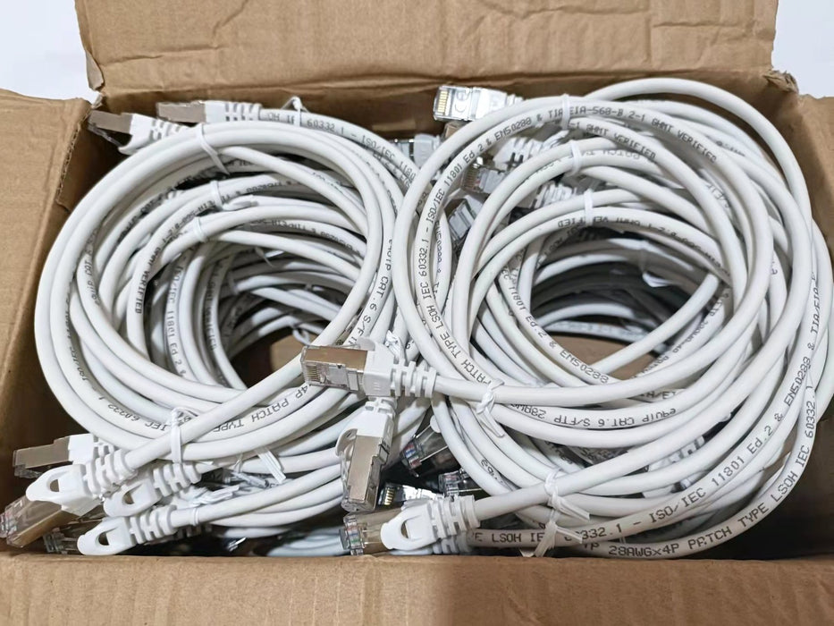 EAN 4015867228074 - Equip 635510 cable de red Blanco 1 m Cat6 S/FTP (S-STP) imagen 3