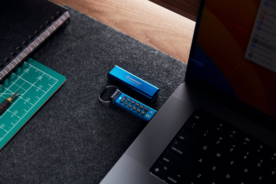 EAN 0740617336603 - Kingston Technology IronKey Keypad 200 unidad flash USB USB Tipo C 3.2 Gen 1 (3.1 Gen 1) Azul imagen 8