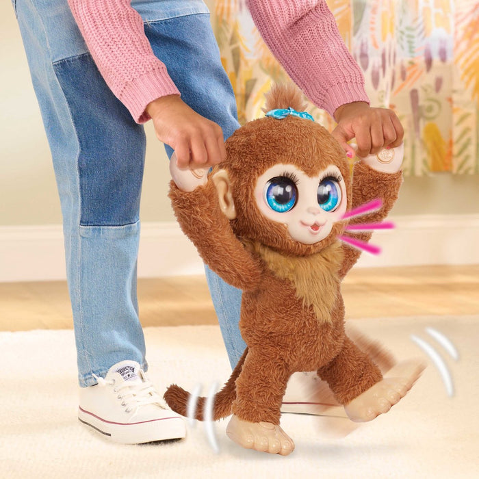 EAN 886144281136 - FurReal Peanut the playfull Monkey imagen 3