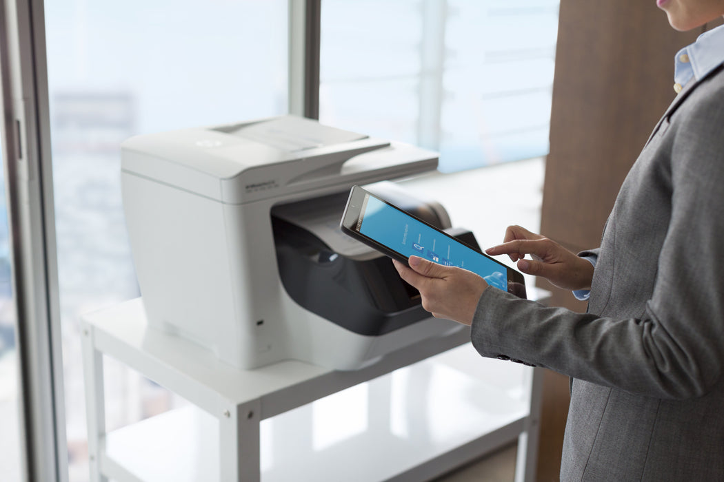 EAN 0889894310675 - HP OfficeJet Pro 8730 All-in-One Printer Inyección de tinta térmica A4 2400 x 1200 DPI 24 ppm imagen 4