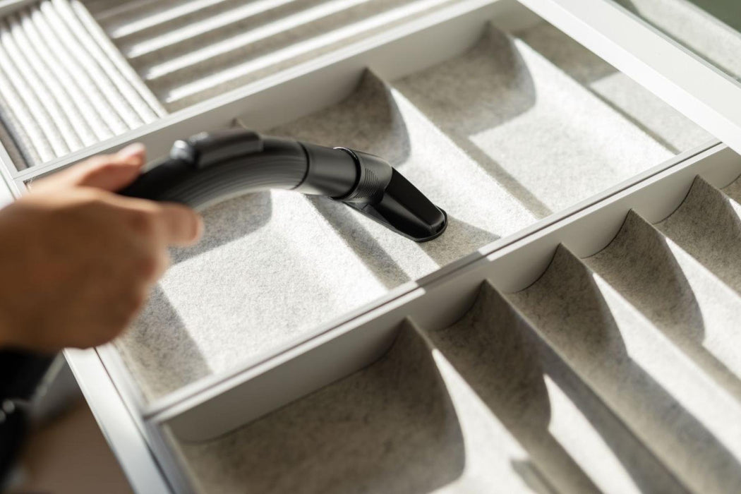 EAN 3838782888182 - Gorenje VCE01TABKG 3,3 L Aspiradora cilíndrica Secar 850 W Sin bolsa imagen 6