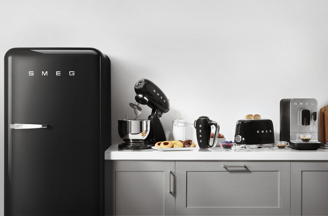EAN 8017709334734 - Smeg BCC11BLMEU cafetera eléctrica Totalmente automática Máquina espresso 1,4 L imagen 29