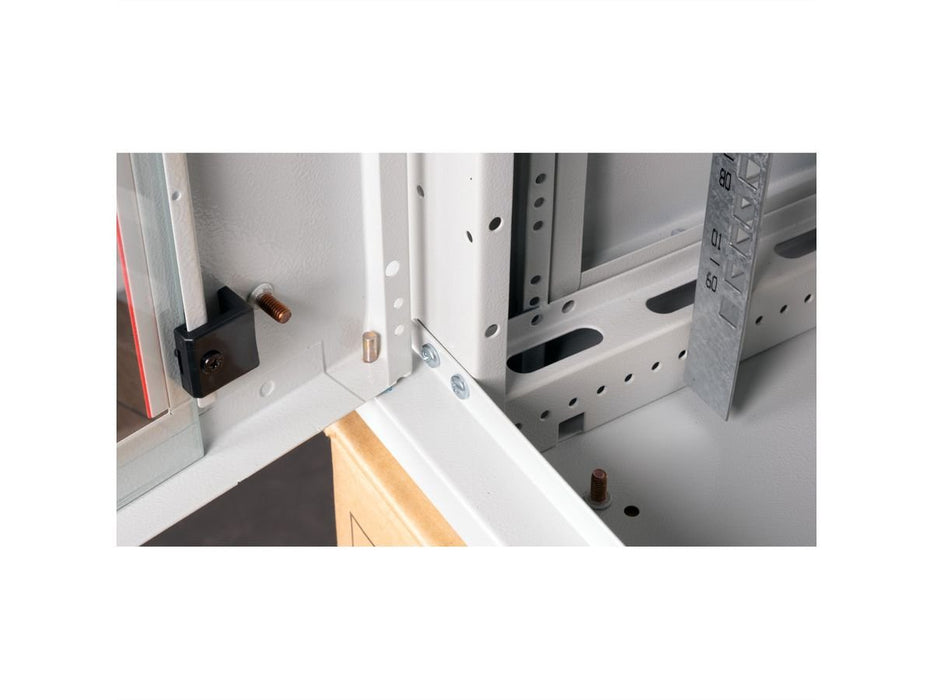 EAN 7630049601338 - ROLINE 26.21.0130 armario rack 9U Bastidor de pared Gris imagen 11